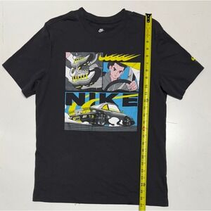 Nike Air Max 95 Men's Graphic T Shirt Black Anime Car Short Sleeve T Size L (UK)